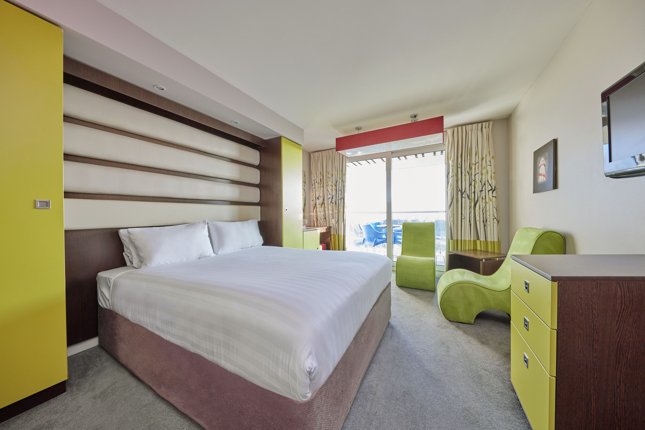 A double bedroom with balcony in Ocean Hotel at Bognor Regis.