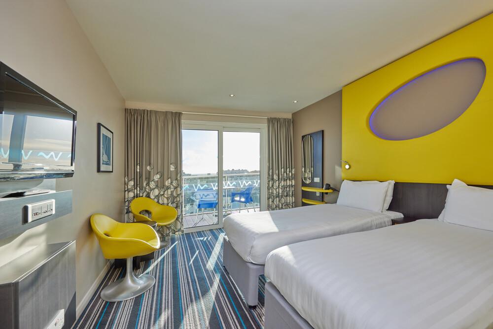 A twin bedroom in our Wave Hotel Apartments at Bognor Regis.